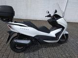 HONDA NSS 300 FORZA    ÅRG 2016   VELHOLDT  .
