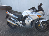 HONDA CBF 600SA  ÅRG 2006  . MED UDSTYR .