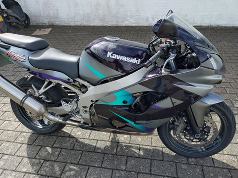 KAWASAKI ZX 9R     ÅRG.  2004  . KM 68.000