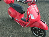 VESPA GTS 300 SPORT    ÅRG  2021    .  PRIS   69.900,-