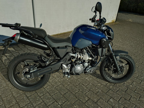 ayamaha mt 03   årg  2010     . PRIS  31.900 ,-